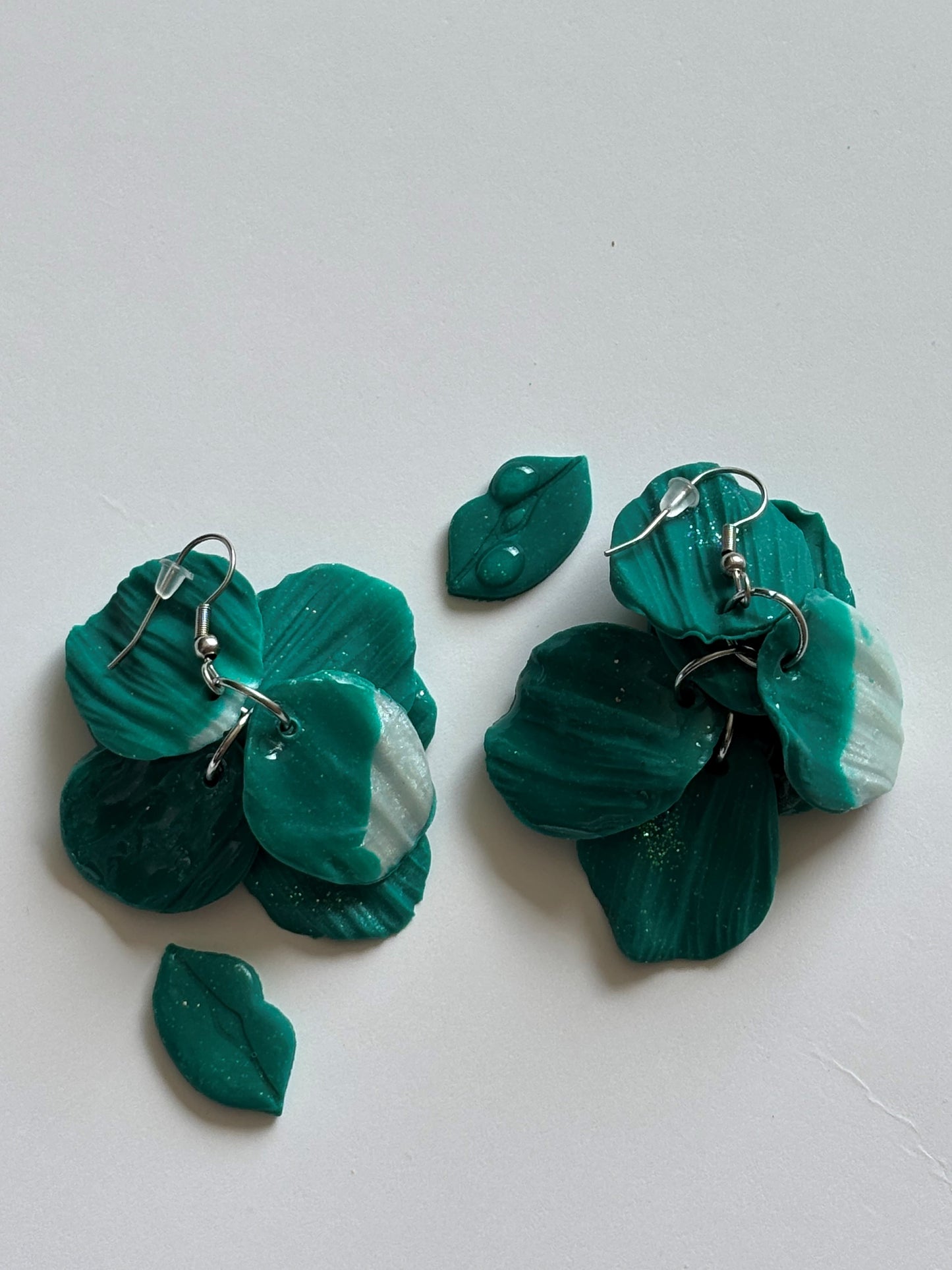LEAF - Falling Petals